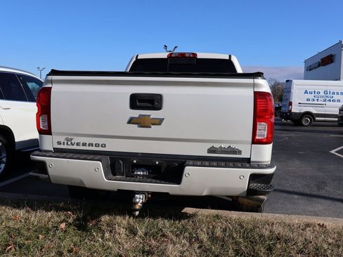 Used 2017 Chevrolet Silverado 1500 High Country image 16