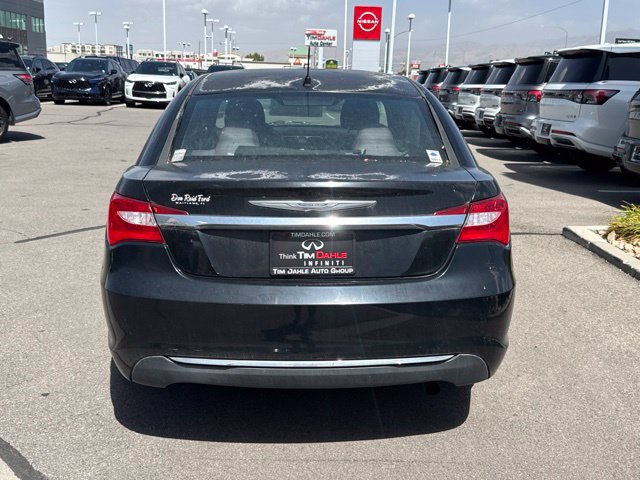 Used 2012 Chrysler 200 LX FWD image 7