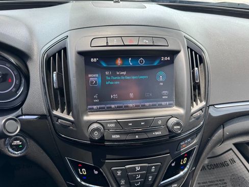 Used 2015 Buick Regal Premium w/ Experience Buick Package FWD image 18