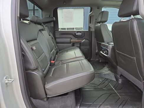 Used 2022 GMC Sierra 2500 Denali w/ Denali Ultimate Package AWD/4WD image 36