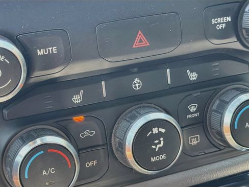 Used 2019 RAM 1500 Big Horn AWD/4WD image 22
