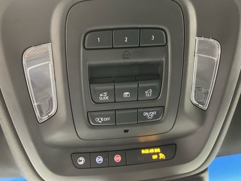 Certified 2022 Cadillac CT5 Sport w/ Technology Package image 28