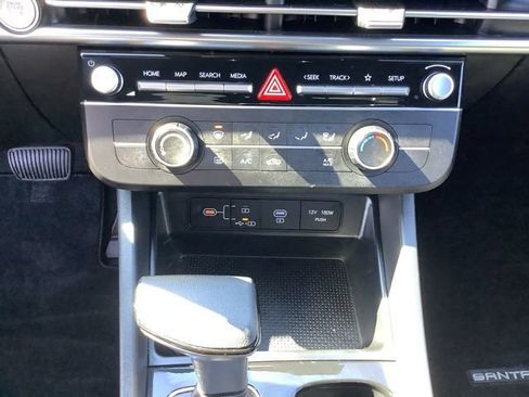 Certified 2026 Hyundai Santa Cruz SE AWD/4WD image 32
