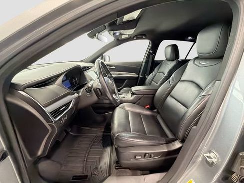 Used 2023 Cadillac XT4 Premium Luxury w/ Cold Weather Package AWD/4WD image 18