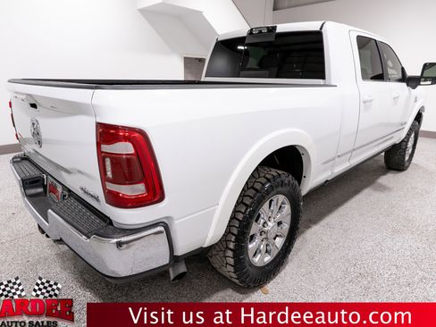 Used 2024 RAM 3500 Limited image 5