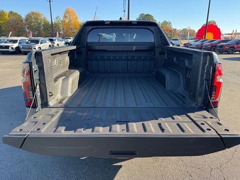 New 2026 Chevrolet Silverado EV LT image 7