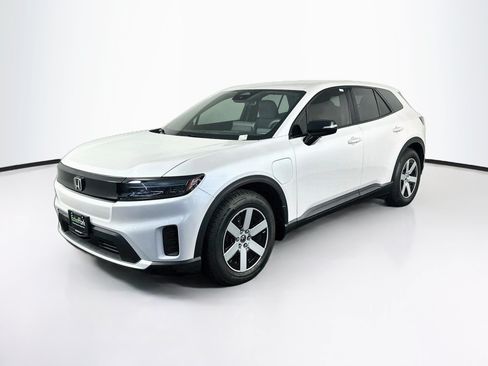 Used 2024 Honda Prologue EX image 3