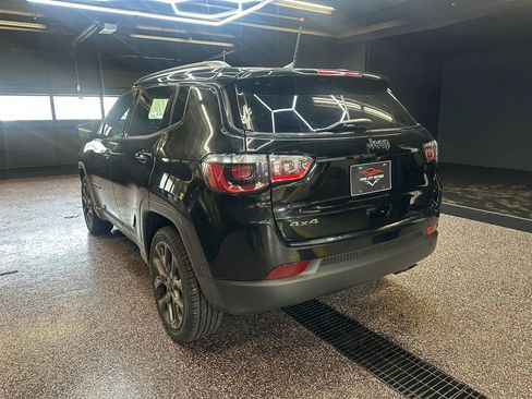 Used 2021 Jeep Compass Latitude image 5