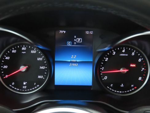 Certified 2021 Mercedes-Benz GLC 300 image 34