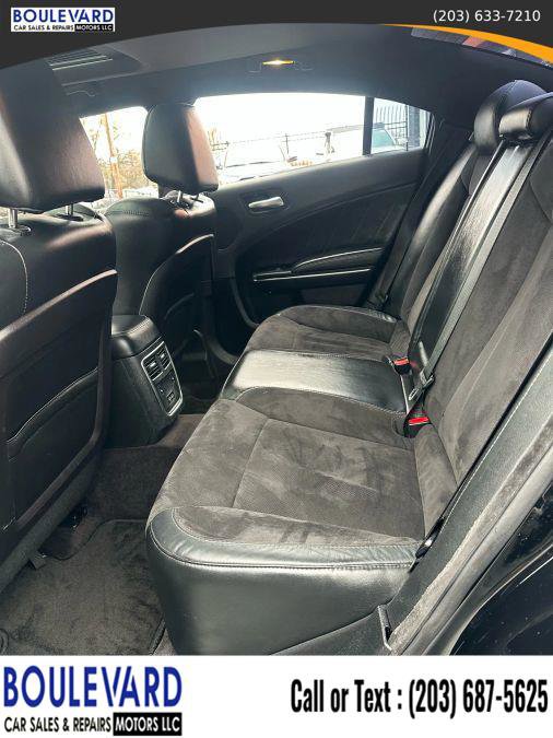 Used 2016 Dodge Charger R/T RWD image 10