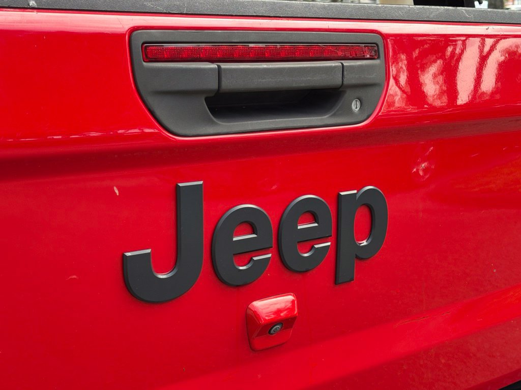 Used 2021 Jeep Gladiator Sport AWD/4WD image 20
