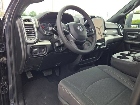 Certified 2026 RAM 2500 Big Horn AWD/4WD image 29