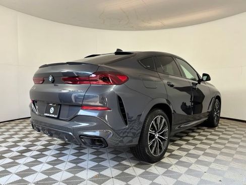 Used 2022 BMW X6 xDrive40i w/ Executive Package AWD/4WD image 7