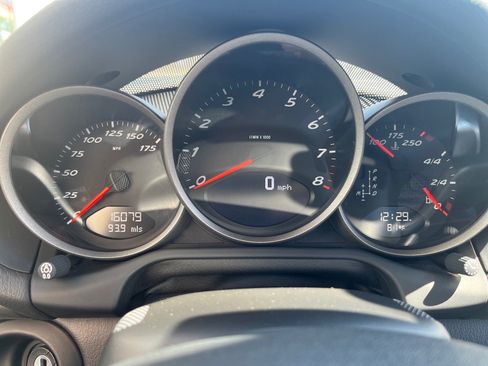 Used 2011 Porsche Boxster RWD image 21