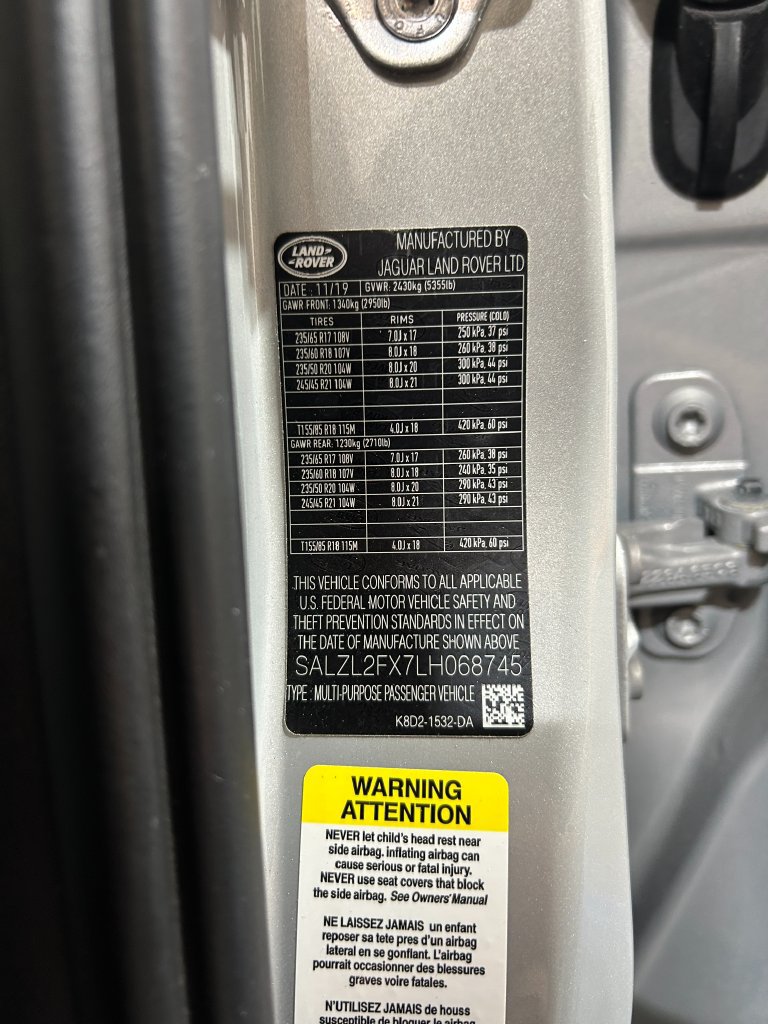 Used 2020 Land Rover Range Rover Evoque First Edition AWD/4WD image 32