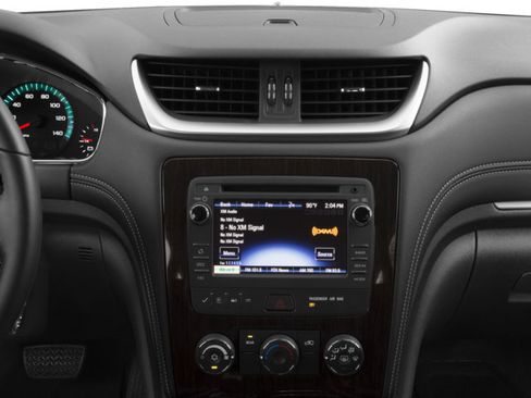 Used 2017 Chevrolet Traverse LT w/ Style and Technology Package AWD/4WD image 7