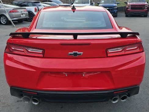 Used 2016 Chevrolet Camaro LT image 8