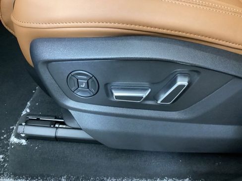 New 2026 Audi Q8 Prestige image 15