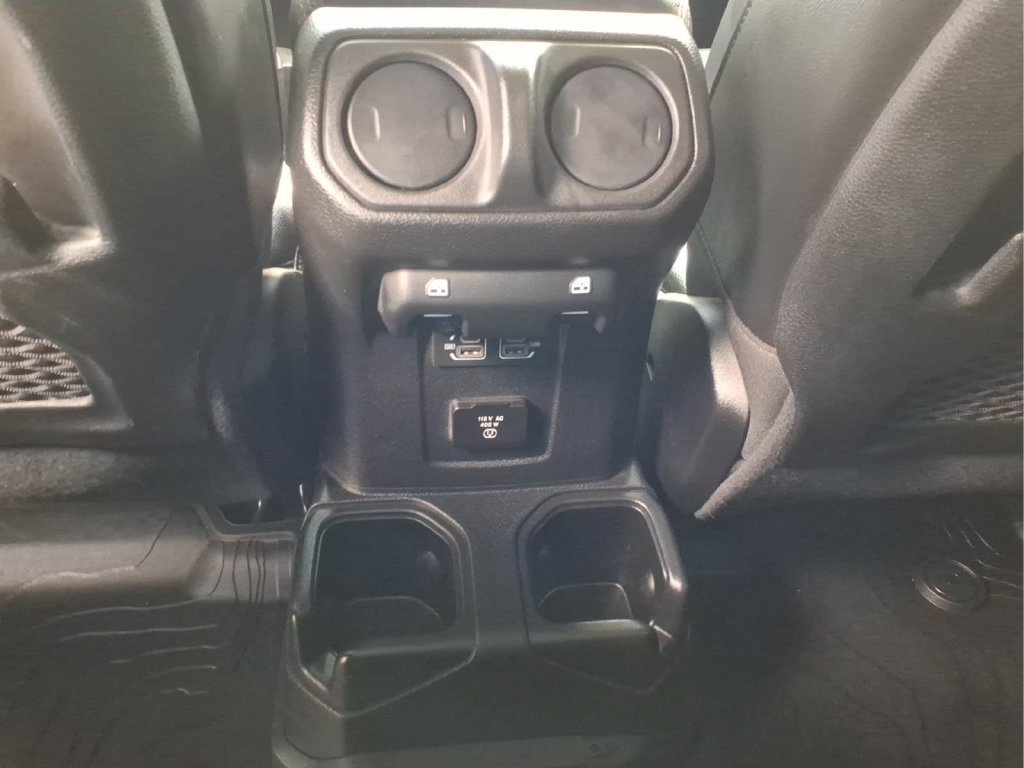 Used 2021 Jeep Gladiator Rubicon AWD/4WD image 16
