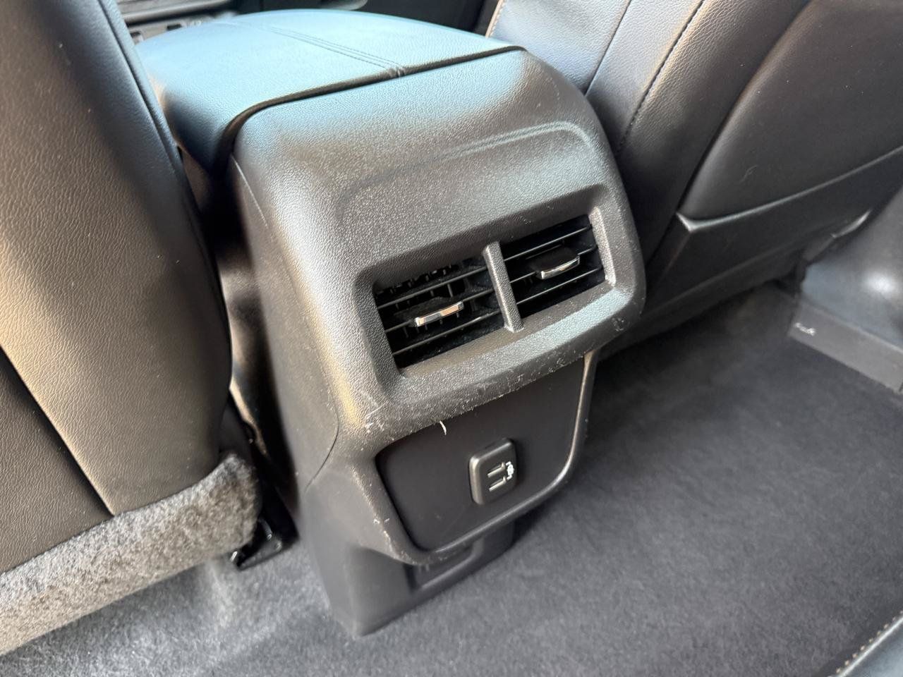 Used 2020 GMC Terrain SLT FWD image 24