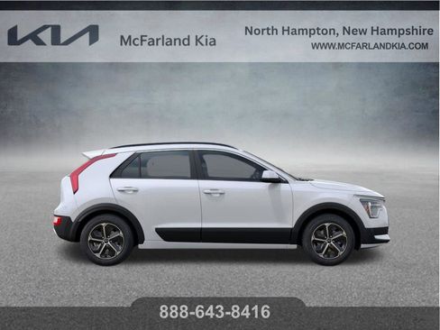 New 2026 Kia Niro LX image 9