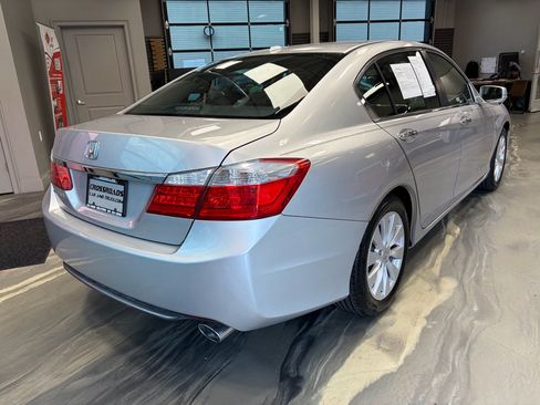 Used 2015 Honda Accord EX-L image 34
