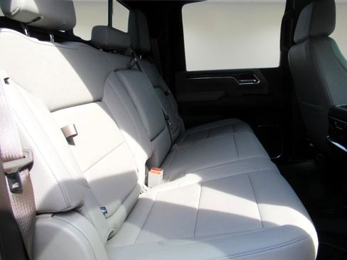 Used 2024 Chevrolet Silverado 3500 LTZ w/ LTZ Convenience Package image 44