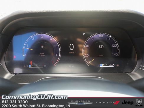 New 2025 Jeep Grand Cherokee Laredo X w/ Luxury Tech Group I image 11