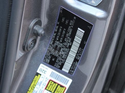 Used 2020 Toyota Sienna XLE Premium image 32