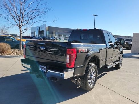 Certified 2022 Ford F350 Lariat w/ Lariat Value Package image 3