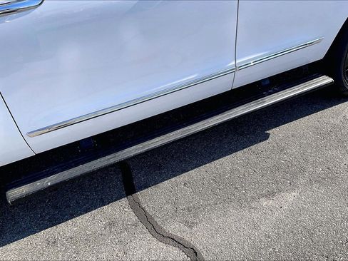 Used 2024 Lincoln Navigator Reserve w/ Equipment Group 201A image 32