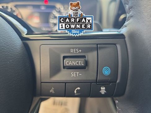 Used 2023 Nissan Rogue SL w/ SL Premium Package image 33