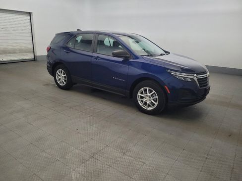 Used 2022 Chevrolet Equinox LS AWD/4WD image 11