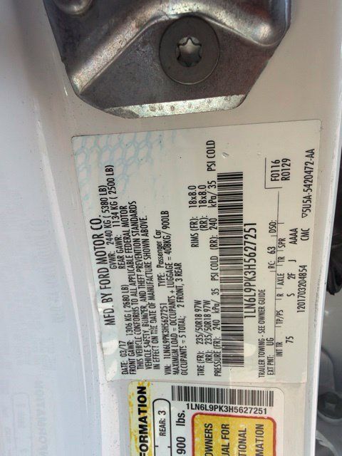 Used 2017 Lincoln Continental Premiere FWD image 12