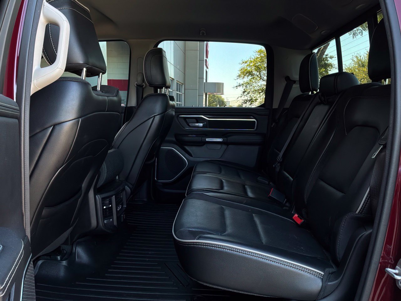 Used 2022 RAM 1500 Laramie RWD image 17