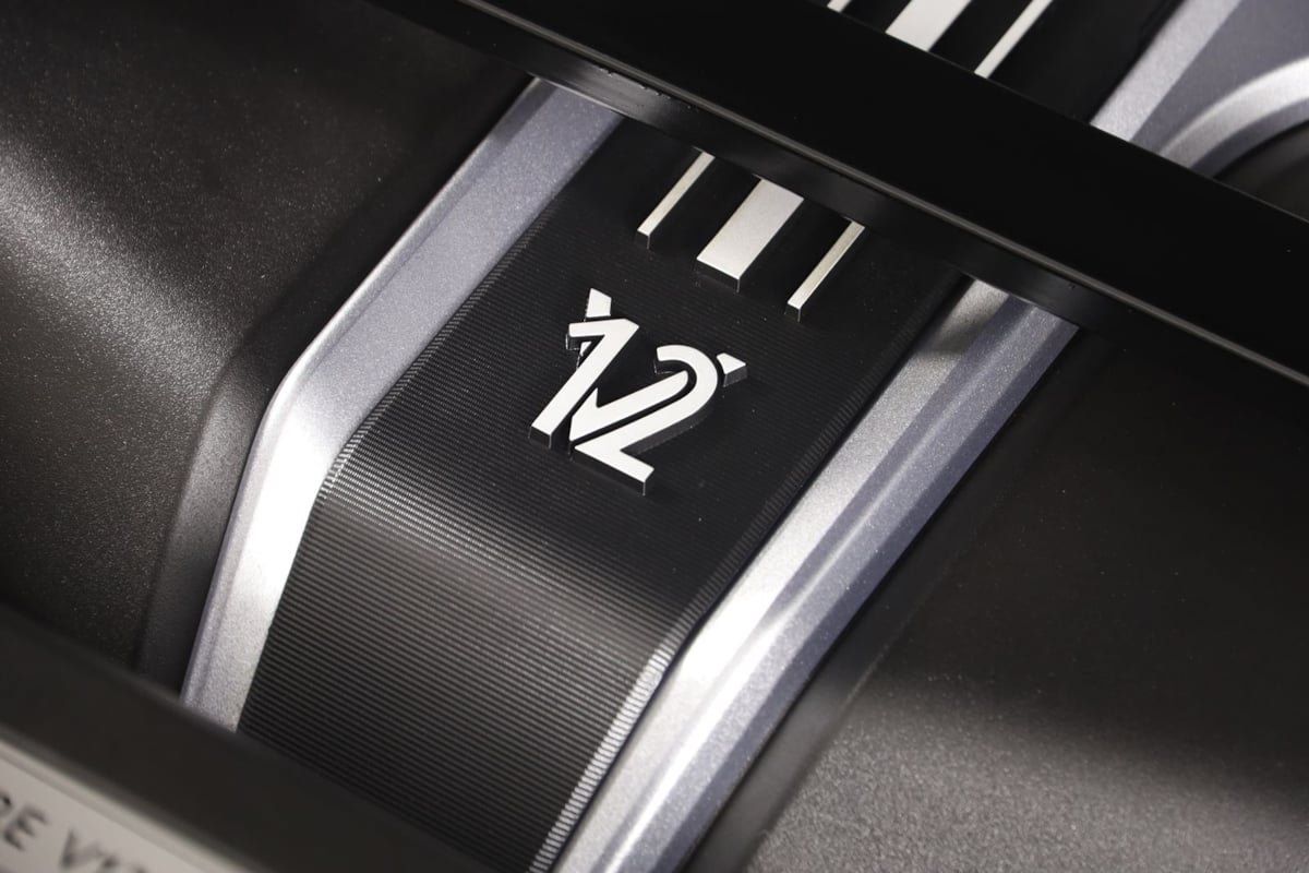 Used 2024 Rolls-Royce Cullinan Black Badge AWD/4WD image 32