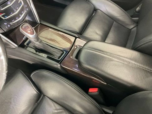 Used 2014 Cadillac XTS Luxury AWD/4WD image 16