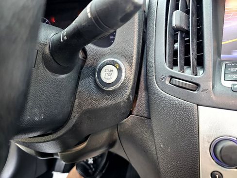 Used 2013 INFINITI G37 Sport w/ Premium Pkg image 29