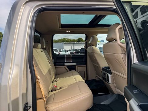 Used 2017 Ford F150 Lariat AWD/4WD image 17