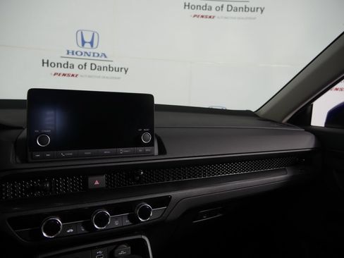 Used 2024 Honda CR-V LX image 14