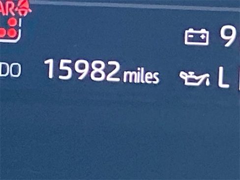 Used 2025 Toyota Sequoia Platinum image 19