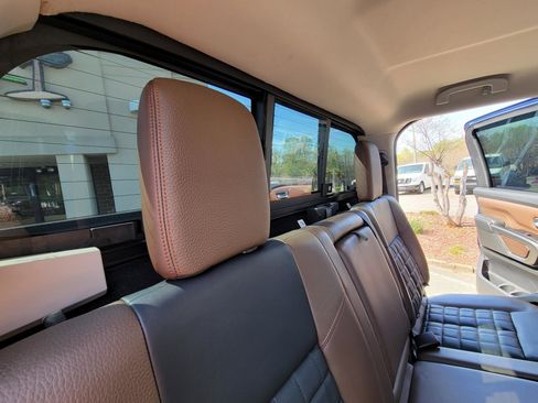 Used 2017 Nissan Titan Platinum Reserve image 50