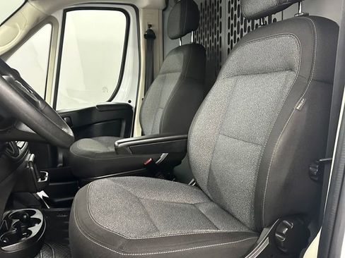 Used 2022 RAM ProMaster 2500 w/ Convenience Group image 11