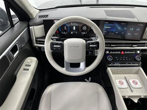 New 2026 Hyundai Santa Fe SE image 23
