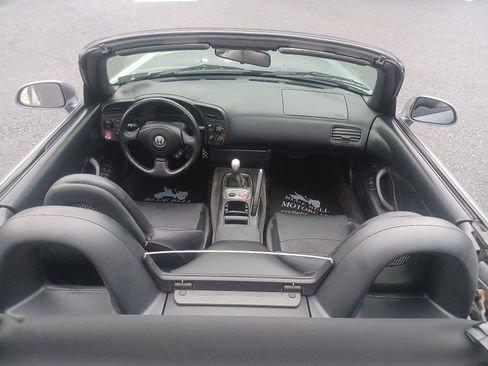 Used 2001 Honda S2000 image 22