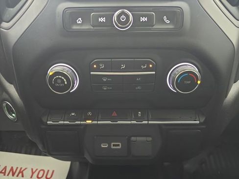 Used 2022 Chevrolet Silverado 1500 W/T w/ WT Value Package image 18