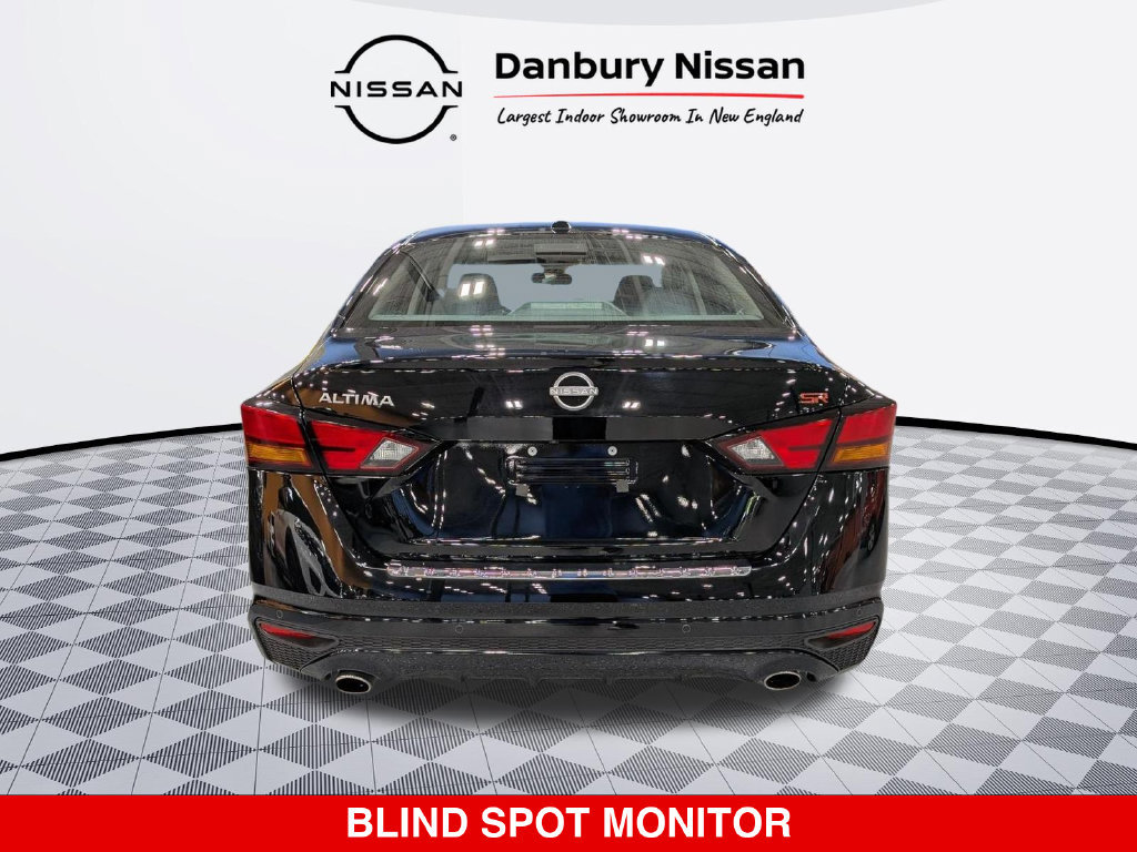 Certified 2023 Nissan Altima 2.5 SR w/ SR Premium Package FWD image 5