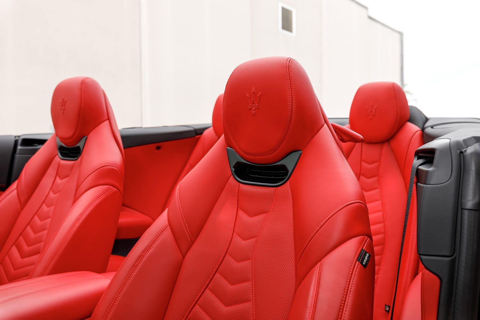 Used 2024 Maserati GranCabrio Trofeo AWD/4WD image 10