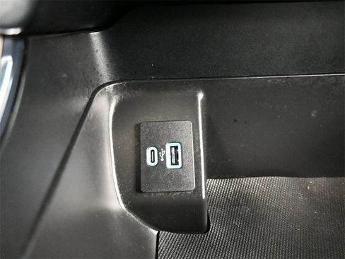 Used 2023 Ford F150 XLT w/ Equipment Group 302A High image 15