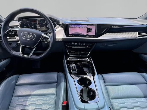 Used 2023 Audi e-tron GT Prestige w/ Prestige Package AWD/4WD image 15